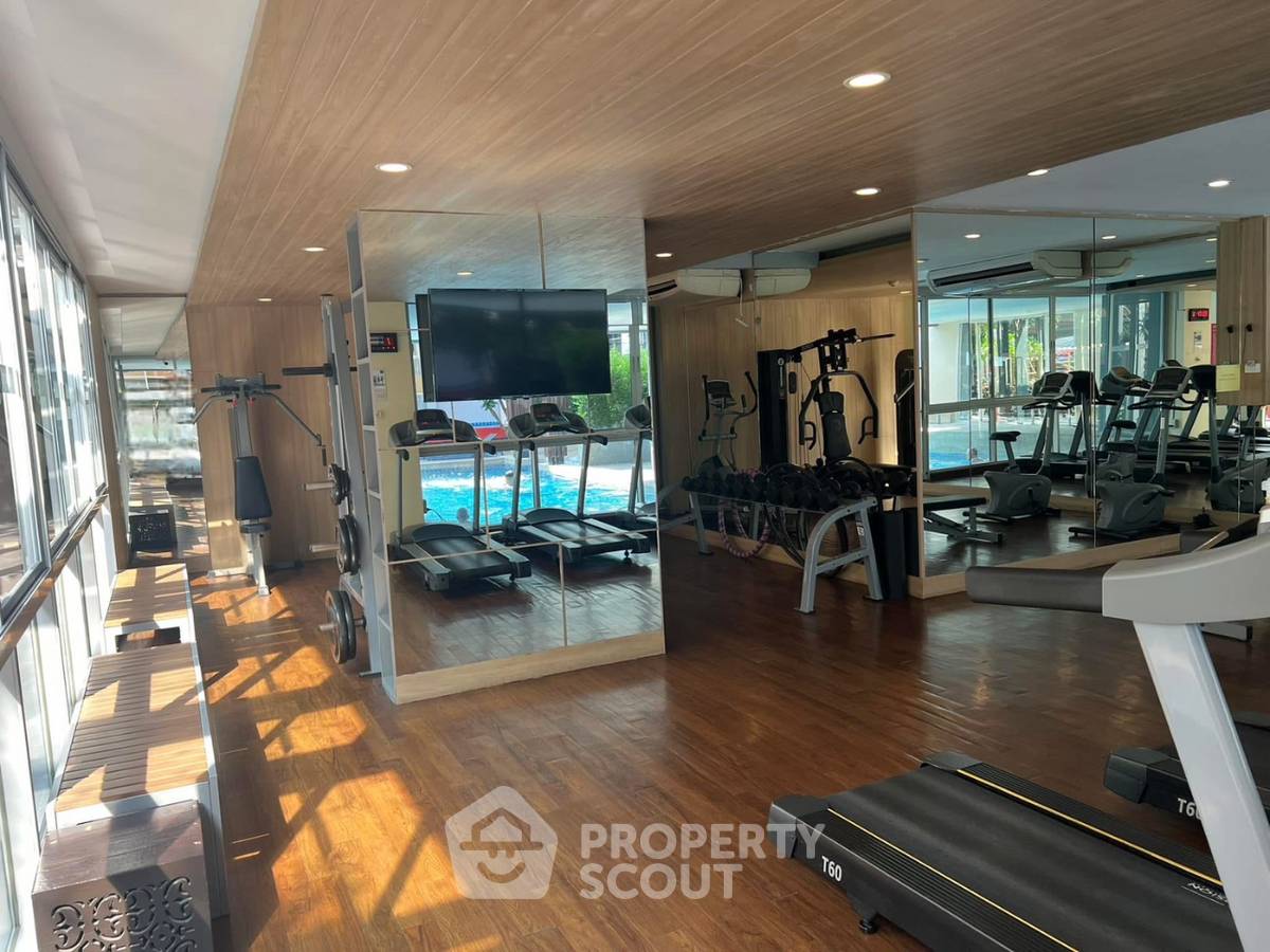 picture 2-BR Condo at The Grass Pattaya close to Pattaya South (ID 2137028) - 1/16