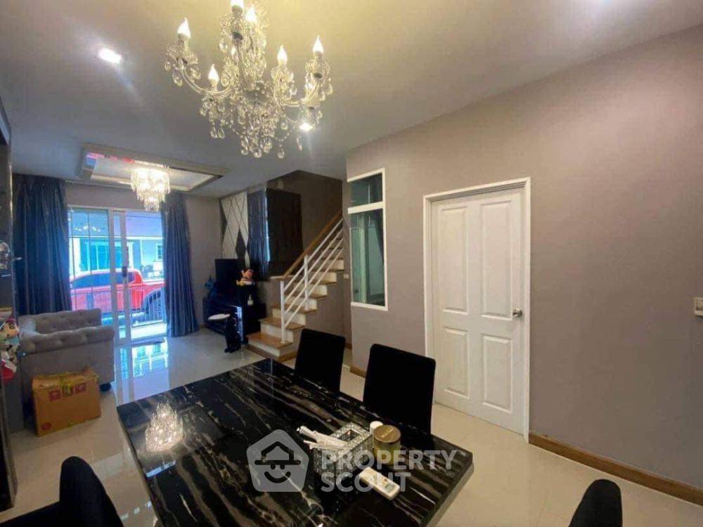 picture 4-BR Townhouse at Golden Town 3 Bangna - Suanluang in Dokmai (ID 2150532) - 8/9