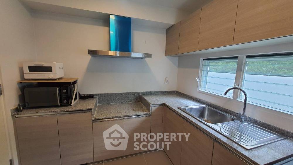 picture 3-BR House at Mantana Motorway-New Krungthepkreetha close to Suvarnabhumi Airport (ID 1602041) - 14/16
