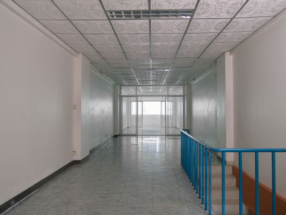 picture For rent, 3-Storey commercial building at Ratchawong Rd. near Yaowarat, 205 sq.m. - 2/15