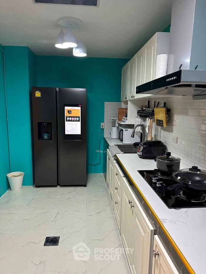 รูป ทาวน์เฮาท์ 3-ห้องนอน ที่ สิริ เพลส พัฒนาการ ใน ดอกไม้ (ID 1715857) - รูปที่ 5/11
