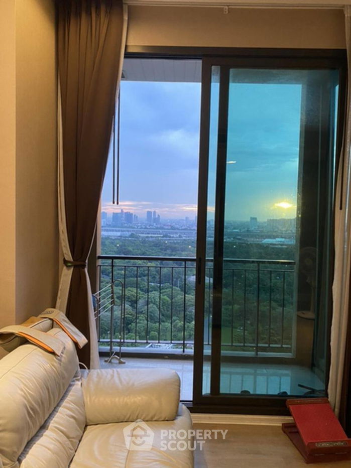 picture 2-BR Condo at Equinox Paholyothin-Viphavadee near BTS Ha Yaek Lat Phrao (ID 811345) - 1/9