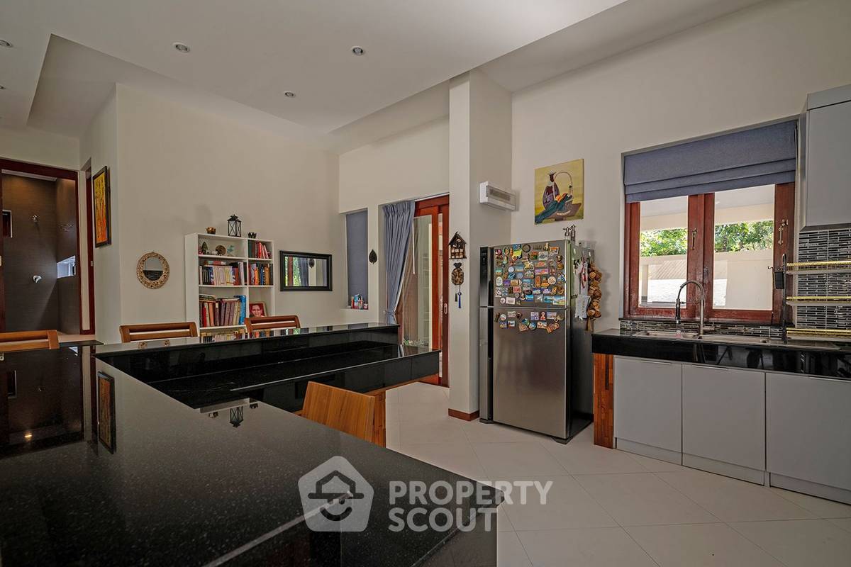 picture 4-BR Villa in Pa Khlok (ID 2003201) - 7/24