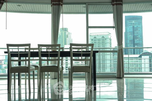 3-BR Condo at The Master Centrium Asoke-Sukhumvit near MRT Sukhumvit (ID 993131)