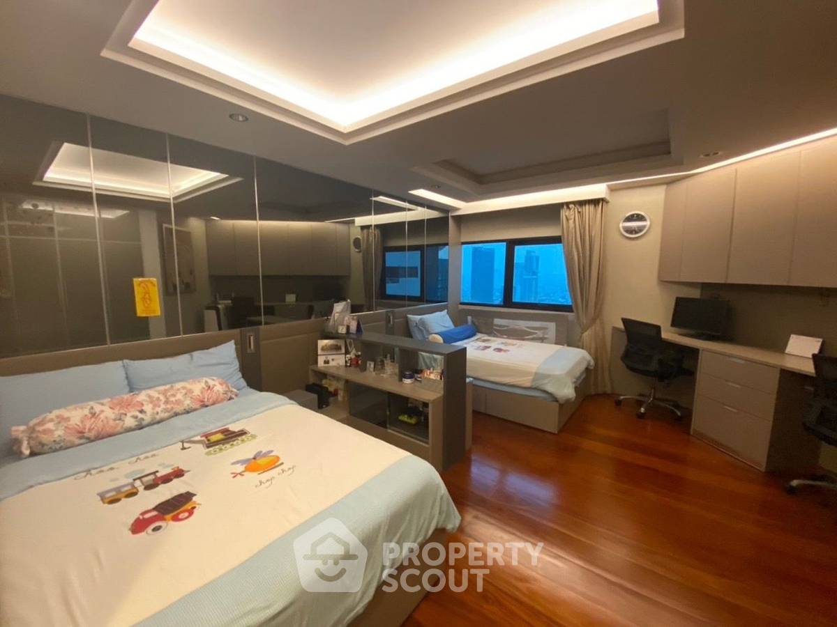 รูป คอนโด 4-ห้องนอน ที่ สาธร การ์เด้นส์ ใกล้ MRT สีลม (ID 1437185) - รูปที่ 11/23