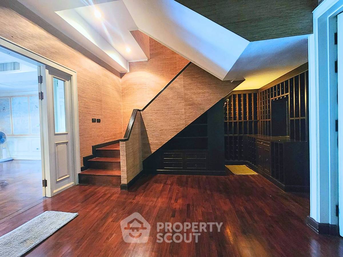 picture 6-BR Condo at Cha-Am Grand Condotel close to Cha-Am Beach (ID 2278619) - 3/33