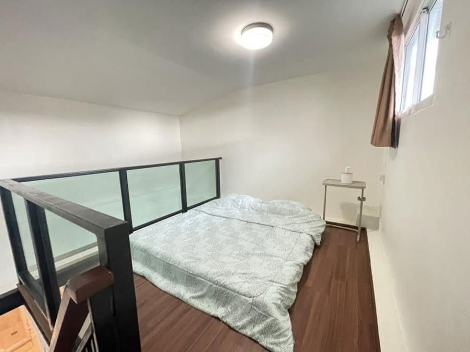 picture 3-storey townhouse for rent near MRT Ratchadaphisek - 2/5