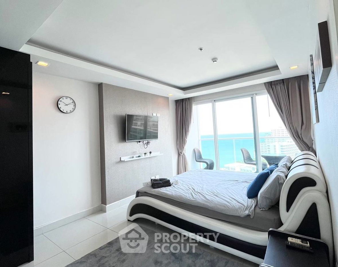 picture 3-BR Condo at Cosy Beach View close to Phratamnak (ID 2213633) - 4/18