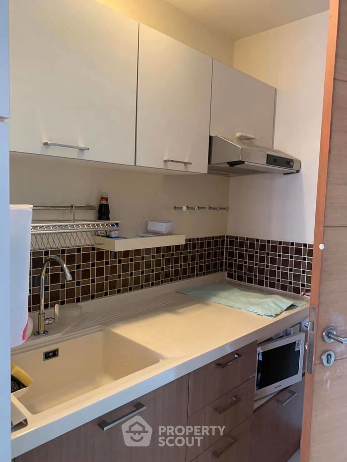 picture 1-BR Condo at Supreme Condo Ratchawithi 3 near BTS Victory Monument (ID 2085887) - 7/11