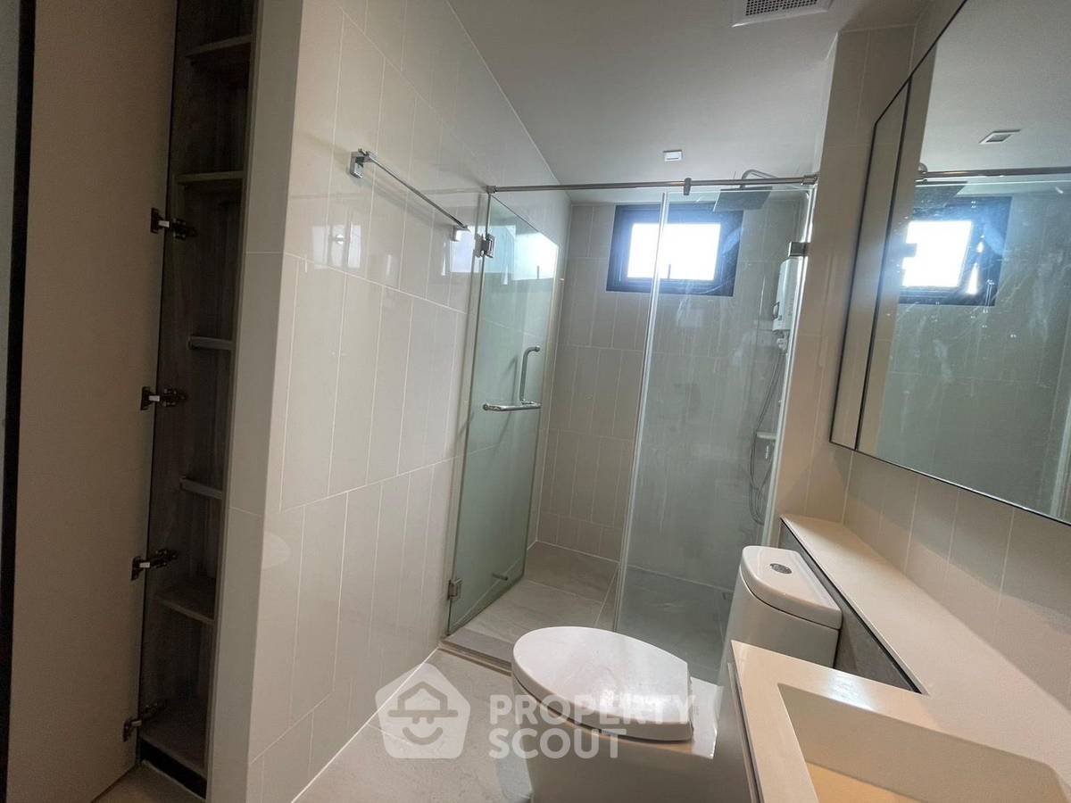 picture 2-BR Condo at The Reserve Phahol-Pradipat near BTS Saphan Khwai (ID 2227107) - 9/9