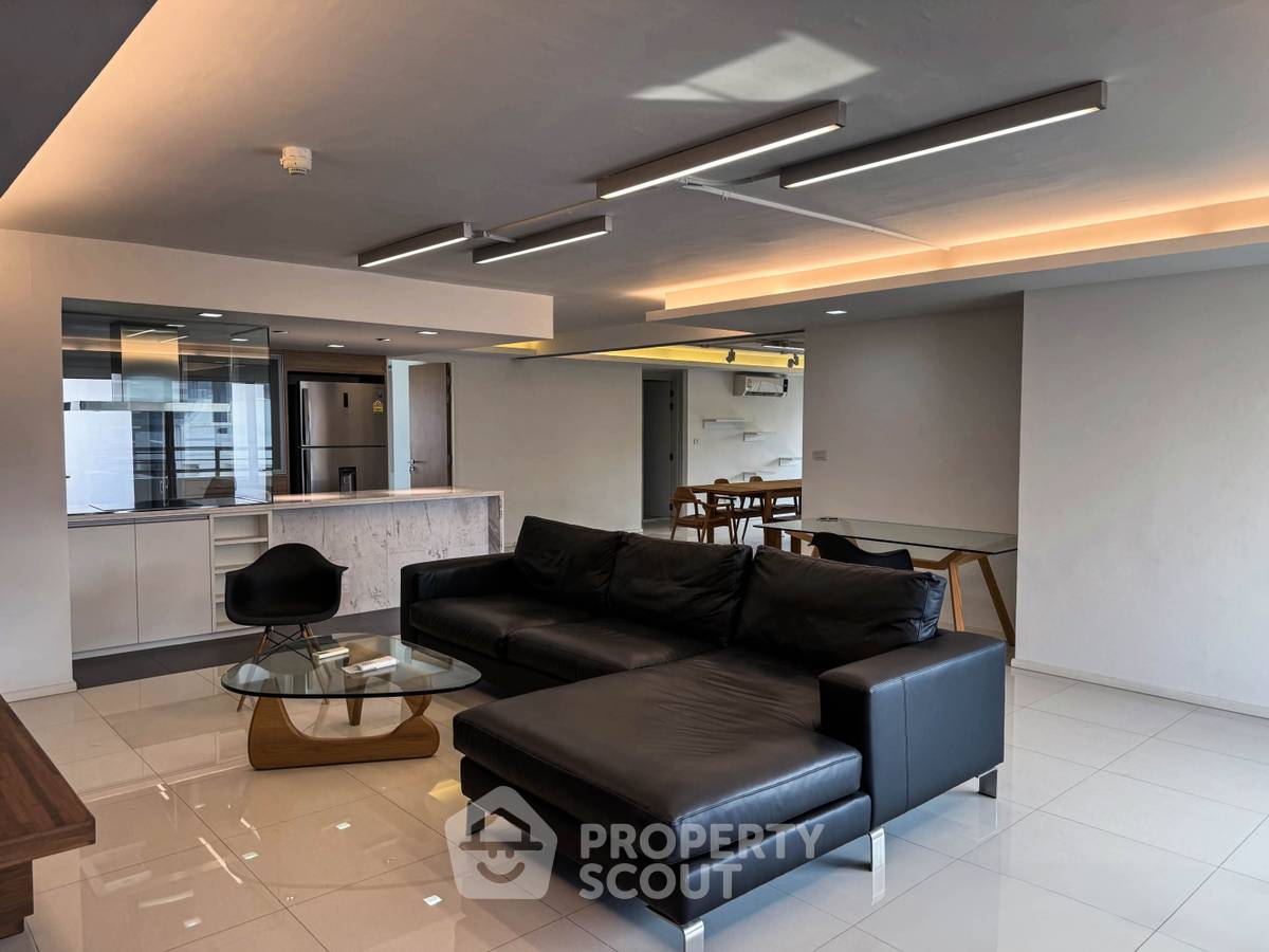 picture 3-BR Condo at Liberty Park Condominium near MRT Sukhumvit (ID 2127270) - 5/18