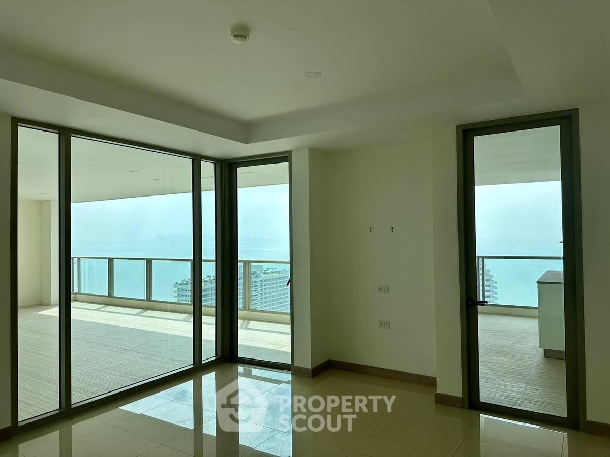 รูป คอนโด 3-ห้องนอน ที่ เดอะ ริเวียร่า จอมเทียน ใกล้ หาดจอมเทียน (ID 1196292) - รูปที่ 11/22