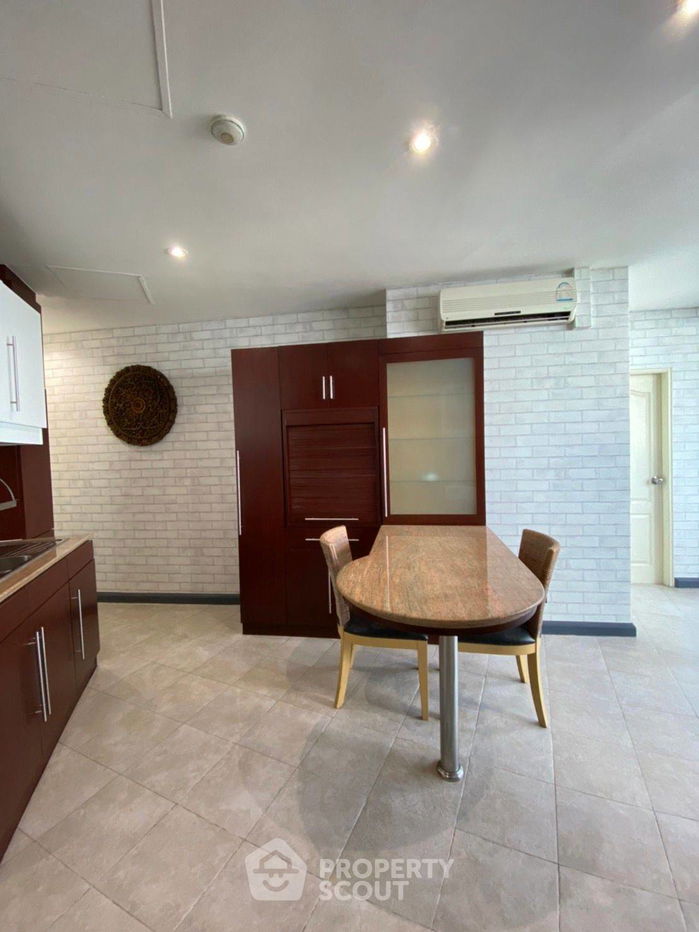 picture 3-BR Condo at Royal River Place in Bang Phong Phang (ID 708270) - 13/33