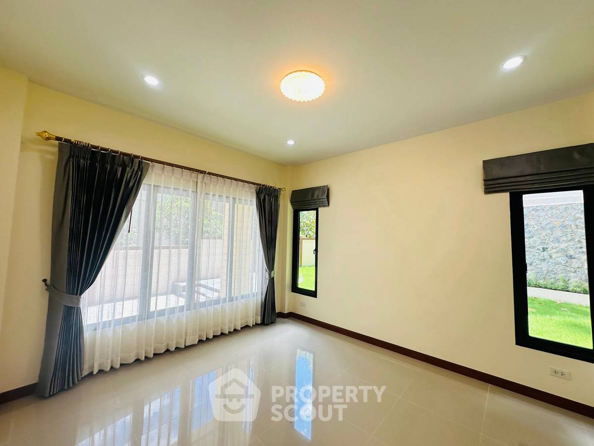 รูป บ้าน 3-ห้องนอน ที่ บ้านสิริน พัทยา ใกล้ เมืองพัทยา (ID 2144945) - รูปที่ 7/18