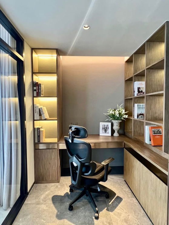 picture Condo for rent: Fynn Sukhumvit 31, near MRT Sukhumvit, 135,000 baht, property code: RS1705 - 32/43