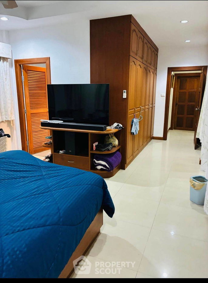 รูป วิลล่า 3-ห้องนอน ที่ ศรีสุข วิลล่า 1 ใกล้ พัทยาตะวันออก (ID 2236125) - รูปที่ 5/9
