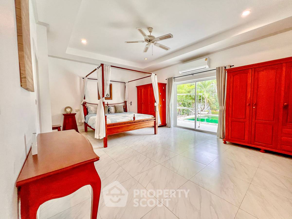 picture 5-BR Villa in Thap Tai (ID 1728228) - 12/29