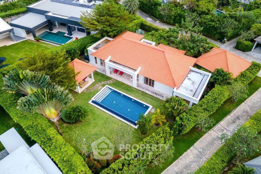 picture 3-BR Villa at Baan Ing Phu Hua Hin (Luxury Pool Villas) in Hin Lek Fai (ID 2147329) - 4/9