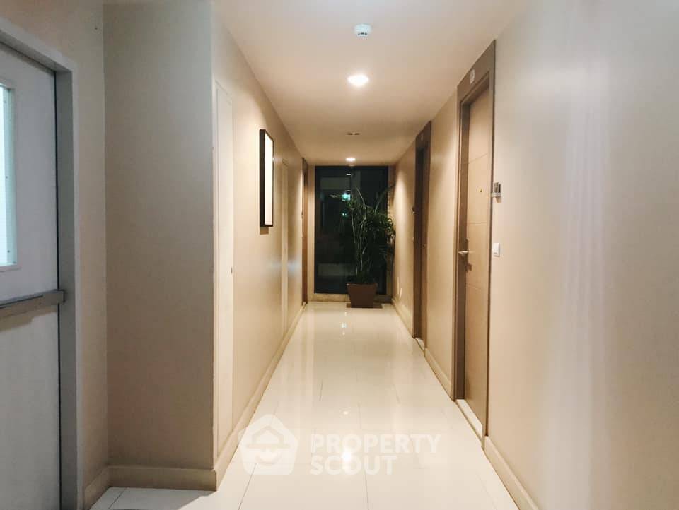 รูป คอนโด 1-ห้องนอน ที่ ไอดีโอ บลูโคฟ สาทร ใกล้ BTS วงเวียนใหญ่ (ID 415341) - รูปที่ 12/12