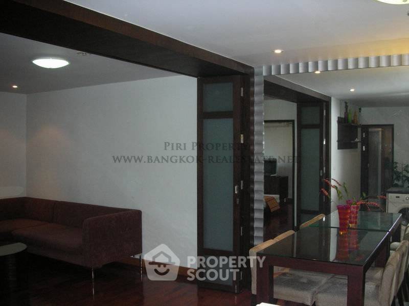 picture 1-BR Condo at The Peak Sukhumvit 15 Condominium near ARL Makkasan (ID 509797) - 3/3