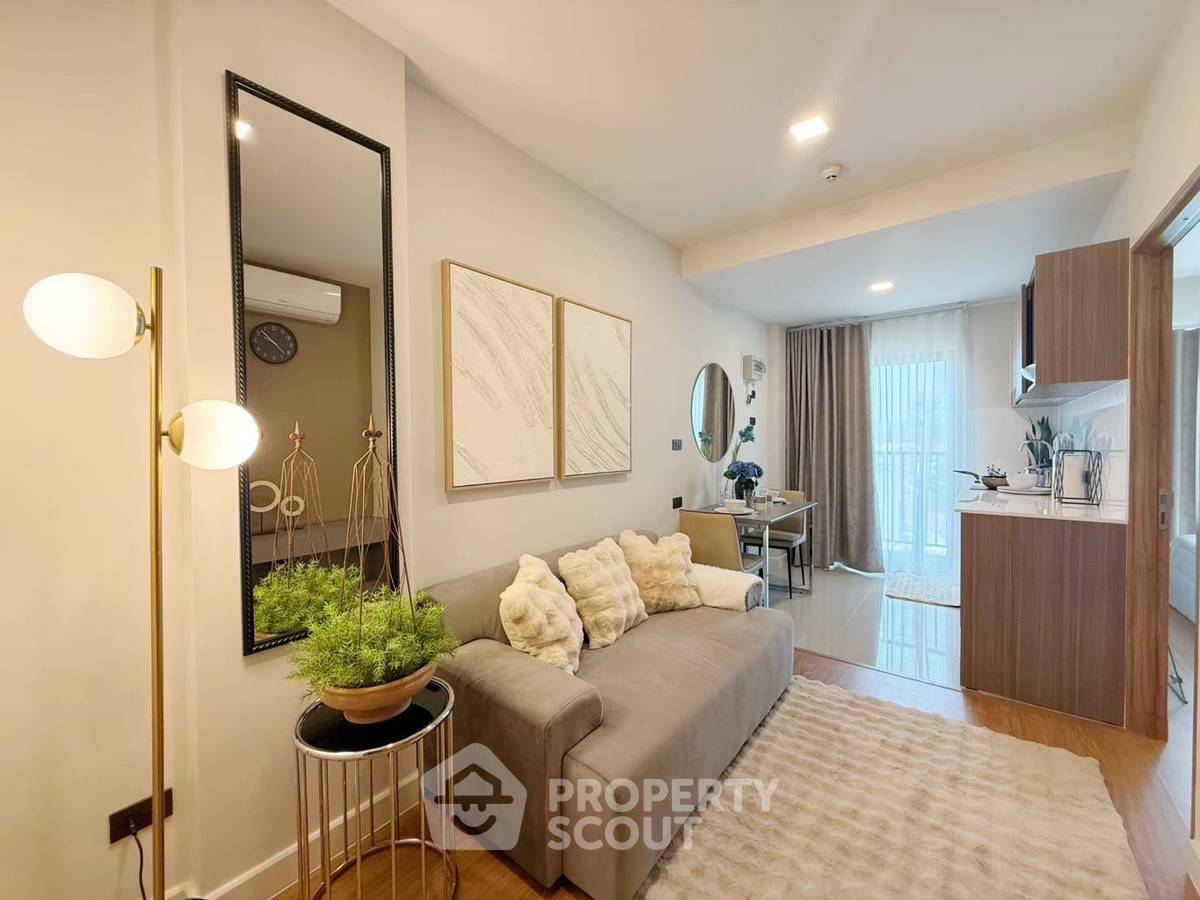 picture 2-BR Condo at Arise Condo At Mahidol in Pa Daet (ID 2199528) - 2/12