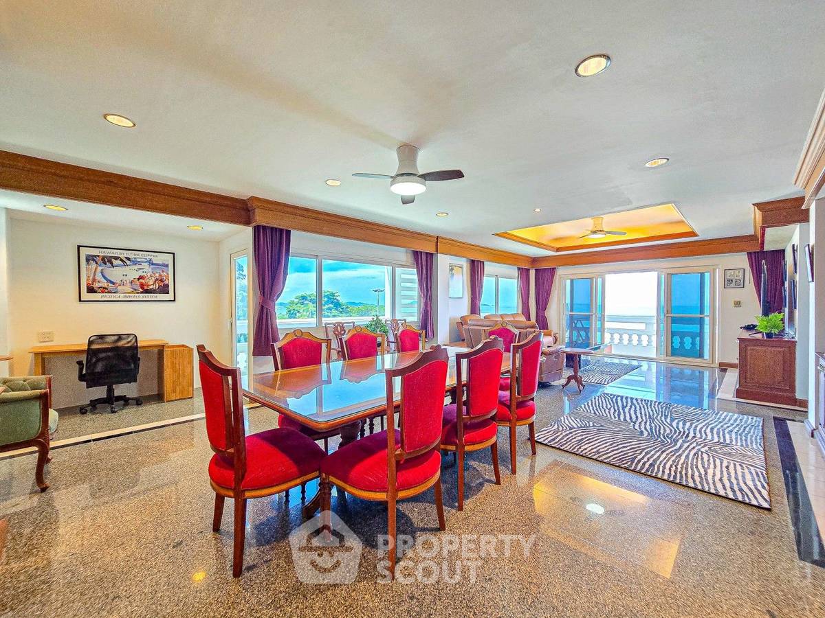 picture 3-BR Condo at Baan Chai Nam (Pattaya) close to Phratamnak (ID 2169273) - 1/16