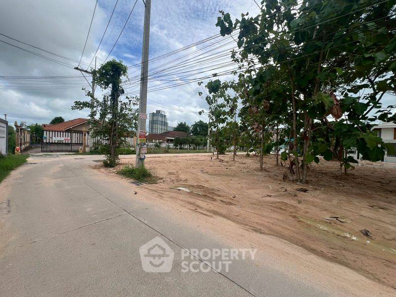 picture 2,068 m² Land for Sale close to Pattaya (ID 2139720) - 4/6