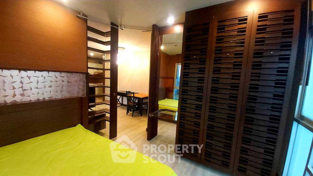 picture 1-BR Condo at The Light Ladphrao Condominium near MRT Lat Phrao (ID 636018) - 10/11