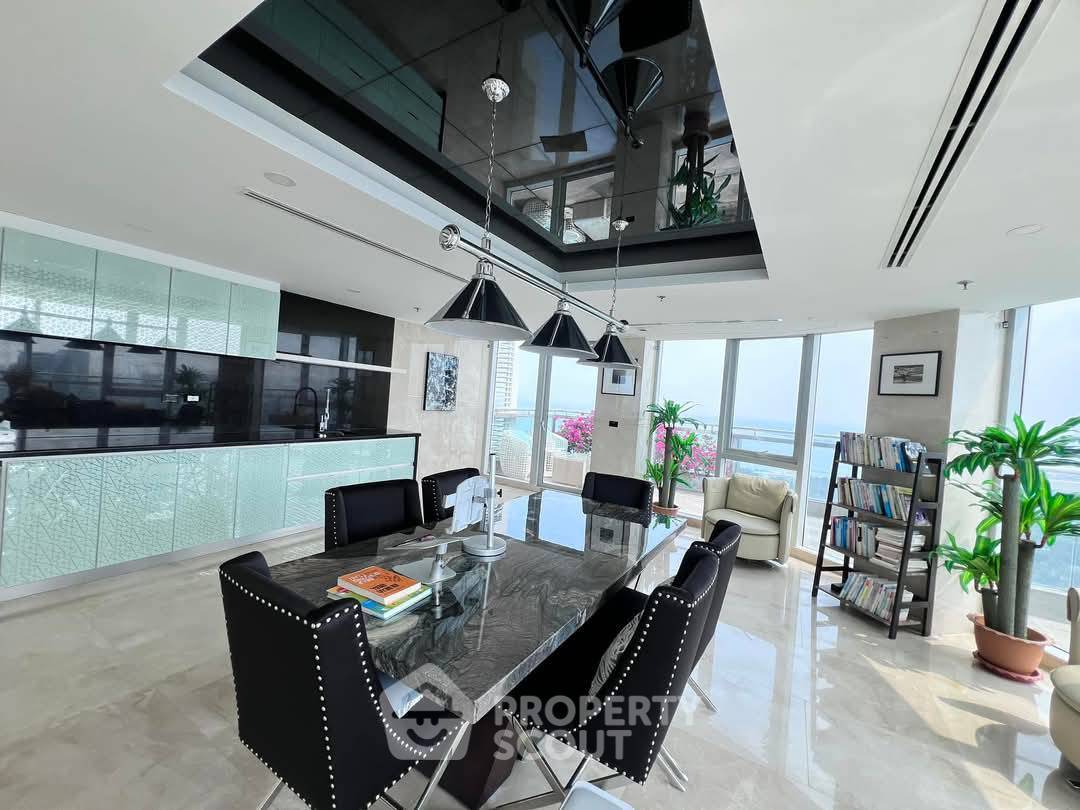 picture 4-BR Condo at The Palm - Wongamart Beach close to Sanctuary of Truth (ID 2152158) - 2/9