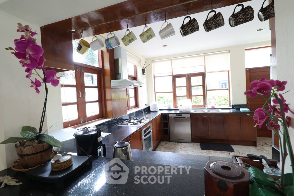 picture 4-BR House close to Khao Hin Lek Fai View Point (ID 2220388) - 20/27