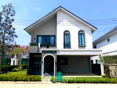 Houses for sale Rom Klao Road : 4-BR House at CHERENE Krungthepkreetha - Romklao in Khlong Sam Prawet (ID 1439529)