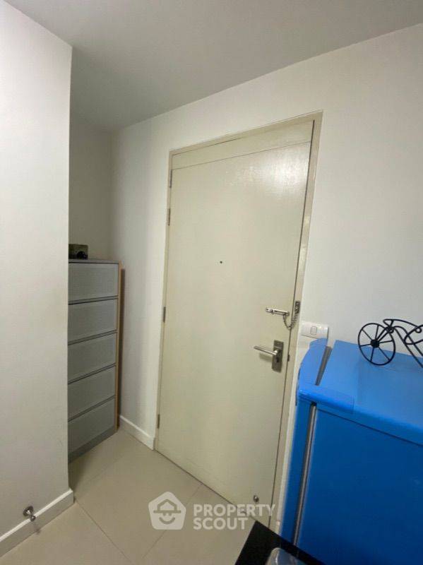 picture 1-BR Condo at Ideo Ladprao 17 near MRT Ratchadaphisek (ID 382115) - 4/12