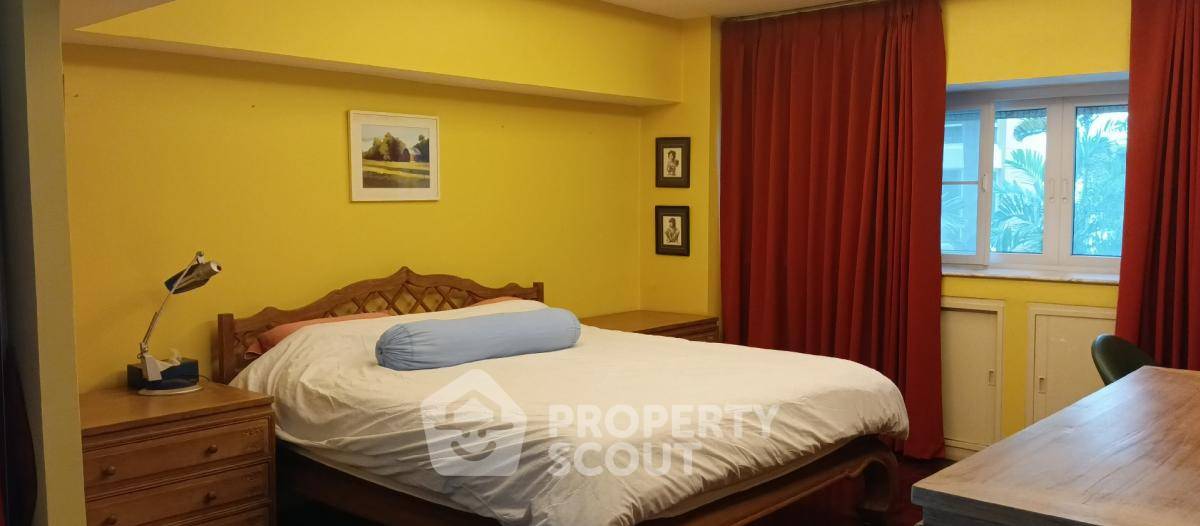 picture 3-BR Condo at Siam Penthouse 1 Condominium near BTS Nana (ID 2054780) - 10/38