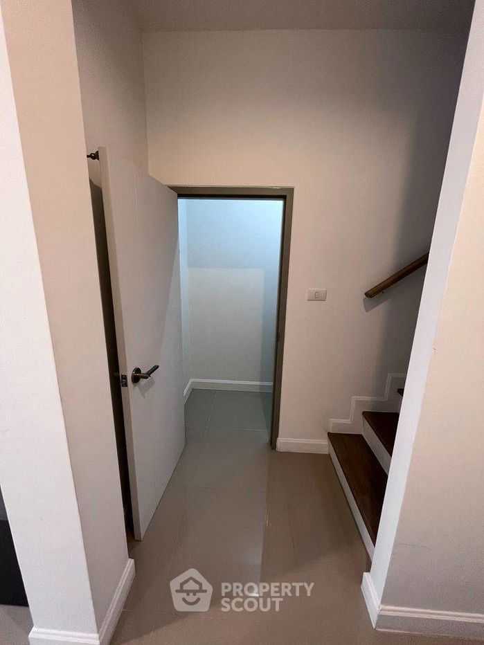 picture 3-BR House at Sammakorn Chaiyapruek-Wongwaen 2 in Lam Pho (ID 1276447) - 5/18