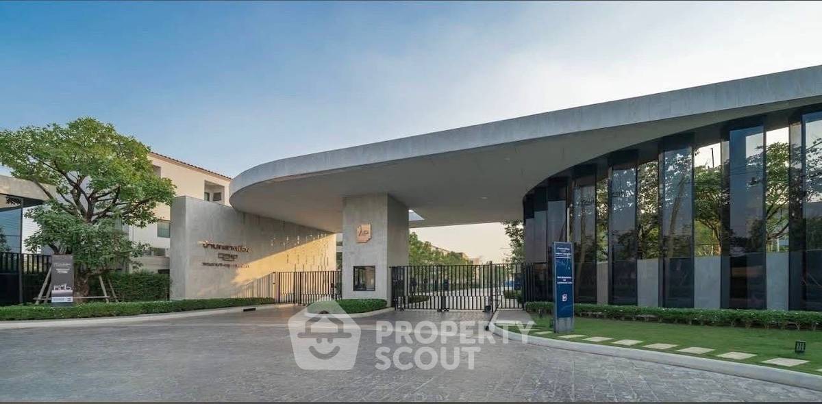 picture 3-BR Townhouse at Baan Klang Muang Rama 9-Krungthep Kreetha close to Suvarnabhumi Airport (ID 2285501) - 18/38