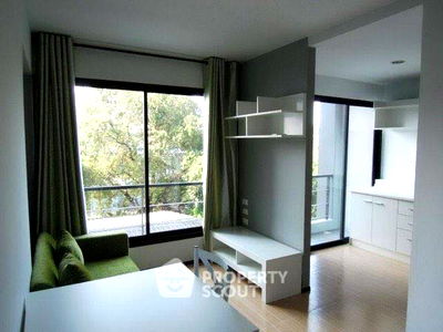 Condos for sale Bang Saen : 1-BR Condo at The Light B Bang Saen in Saen Suk (ID 1177589)