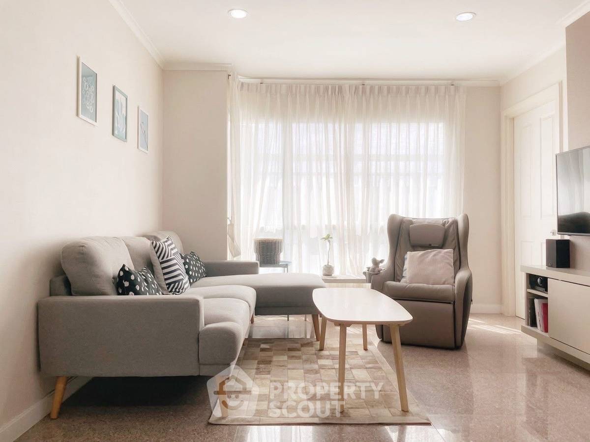 picture 2-BR Condo at Lumpini Park Riverside Rama 3 close to Phra Ram 3 (ID 2294578) - 1/12
