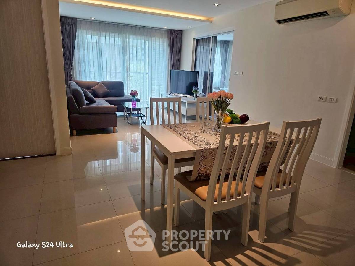 picture 3-BR Condo at Le Nice Ekkamai Condominium near BTS Ekkamai (ID 2295264) - 3/12