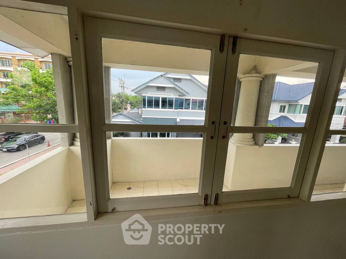 รูป บ้าน 4-ห้องนอน ที่ บ้านเปี่ยมภิรมย์ ใน สะพานสูง (ID 2095174) - รูปที่ 14/36