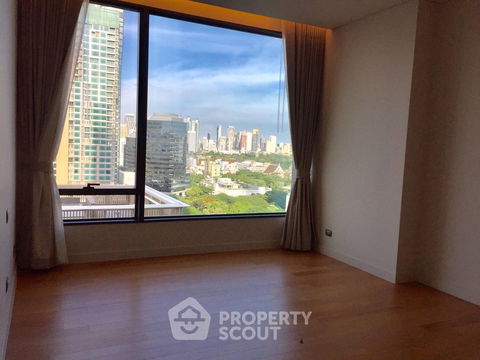 1-BR Condo at Sindhorn Residence near BTS Ratchadamri (ID 513146)