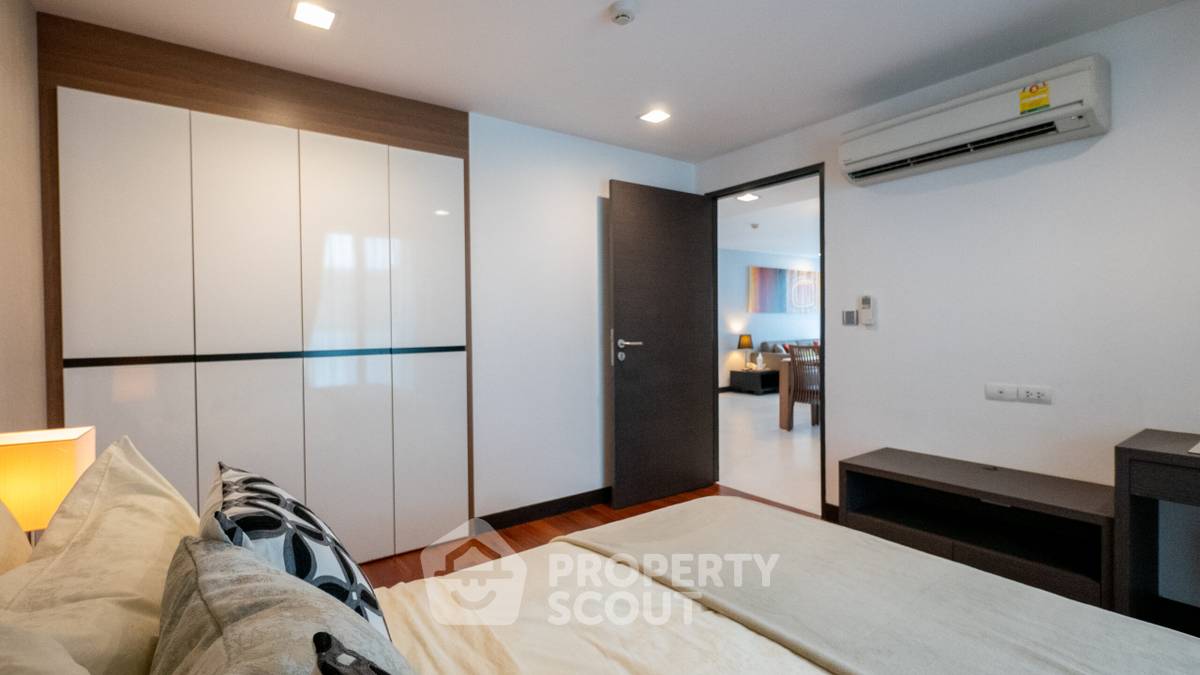 picture 2-BR Condo at The Klasse Residence near MRT Sukhumvit (ID 514491) - 8/12