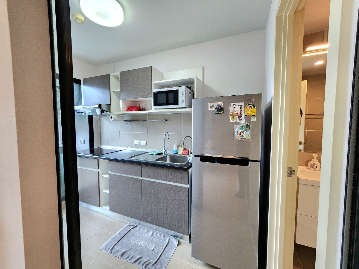 picture Reduced price** Sale / For rent Supalai City Resort Rama 8 **Real room, real picture** 2 bedrooms, 75 square meters, pool view SNS027 - 21/86