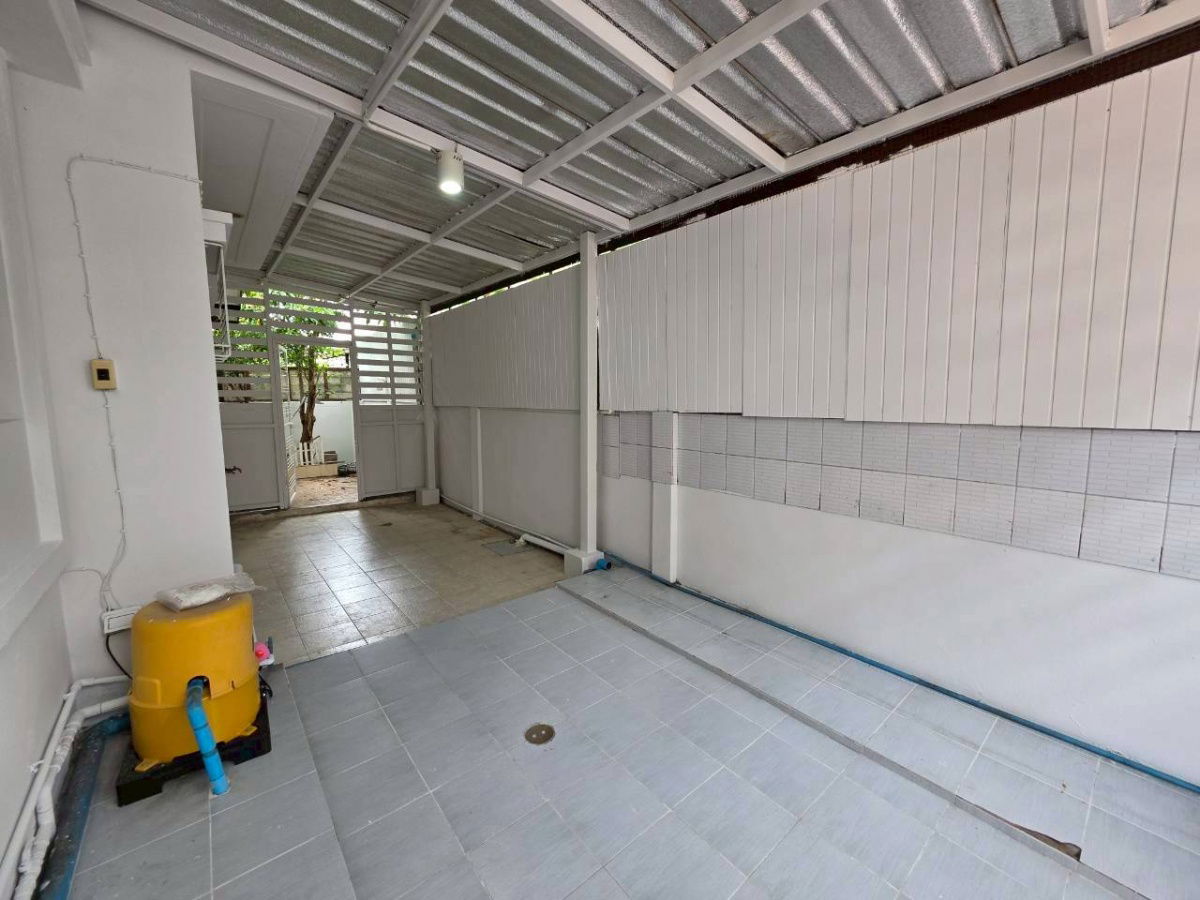 รูป ขายบ้านเดี่ยว สัมมากร ราชพฤกษ์ หลังใหญ่ สวย พร้อมอยู่ ติดถนนราชพฤกษ์ _BL164  - รูปที่ 31/42