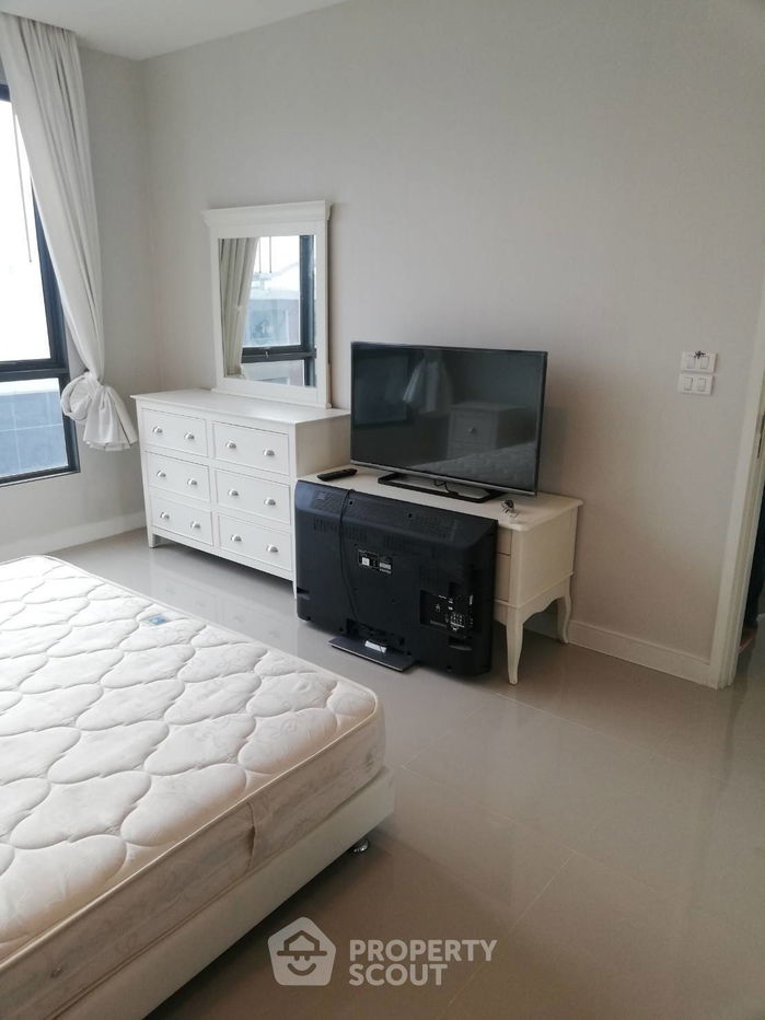 รูป คอนโด 2-ห้องนอน ที่ เดอะ รูม สุขุมวิท 62 ใกล้ BTS ปุณณวิถี (ID 824701) - รูปที่ 3/5