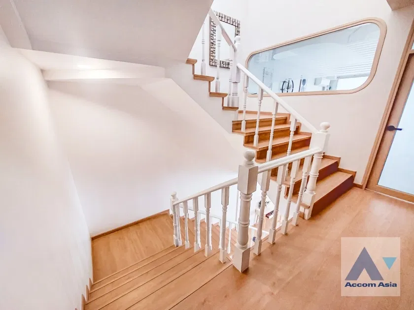 picture 🔼🔽 AccomA 📩  3 BR House in Phra Khanong Nuea (AA35744) - 19/20