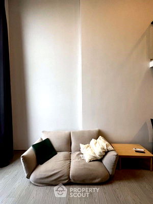 Condos for rent MRT Yaek Lam Sali : 1-BR Condo at Origin Plug & Play Ramkhamhaeng Triple Station in Hua Mak (ID 2293983)