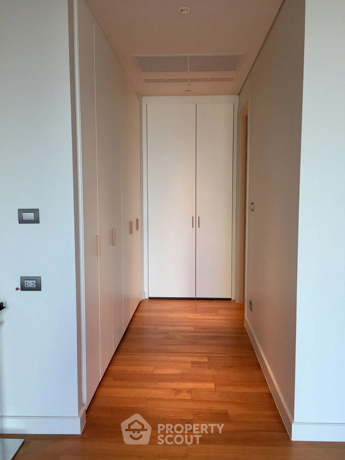 picture 1-BR Condo at Sindhorn Residence near BTS Ratchadamri (ID 513146) - 3/5