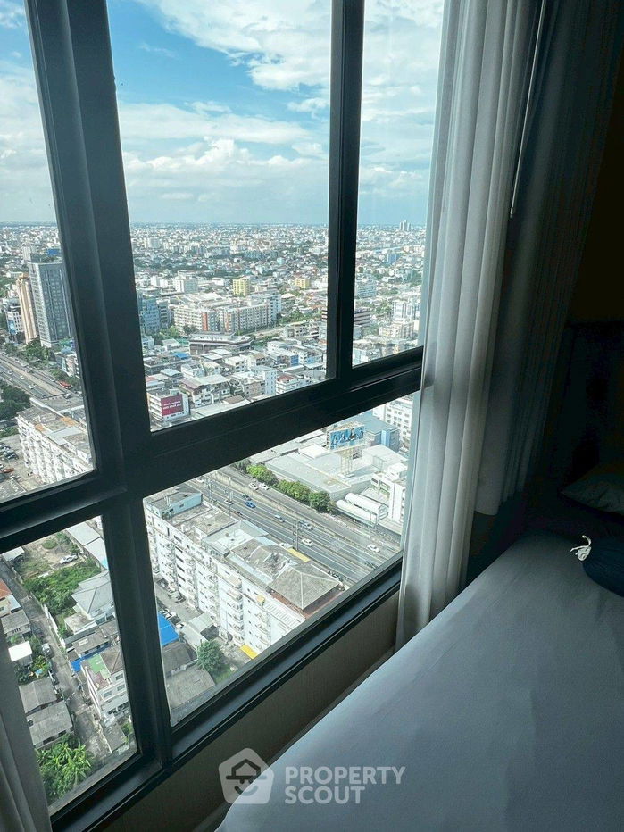 picture 1-BR Condo at Quinn Condo Ratchada 17 near MRT Sutthisan (ID 2296183) - 9/13