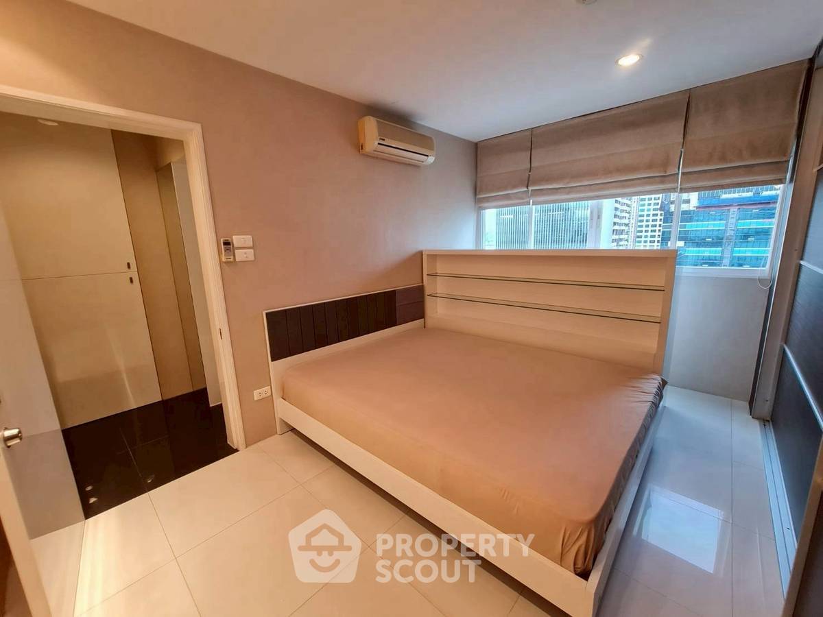 picture 2-BR Condo at Grand Park View Asoke near MRT Sukhumvit (ID 2296372) - 6/11