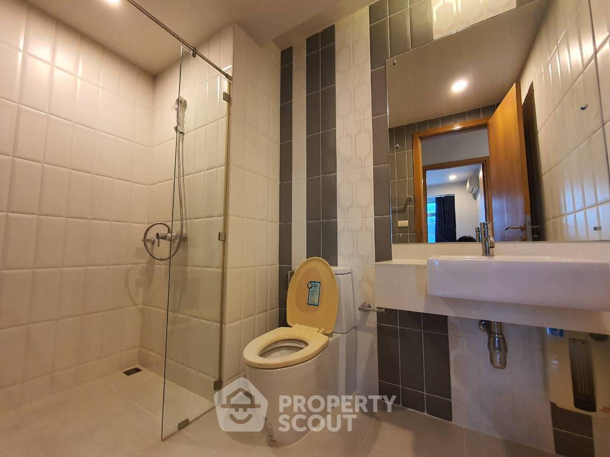 picture 1-BR Condo at Circle Condominium near MRT Phetchaburi (ID 1473821) - 8/9